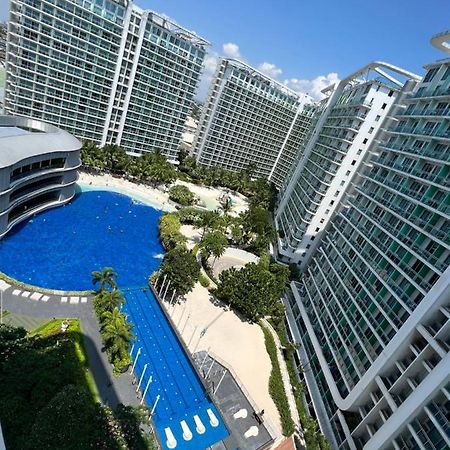 Azure Urban Resort Residence R&C - Paranaque Manila Exteriör bild