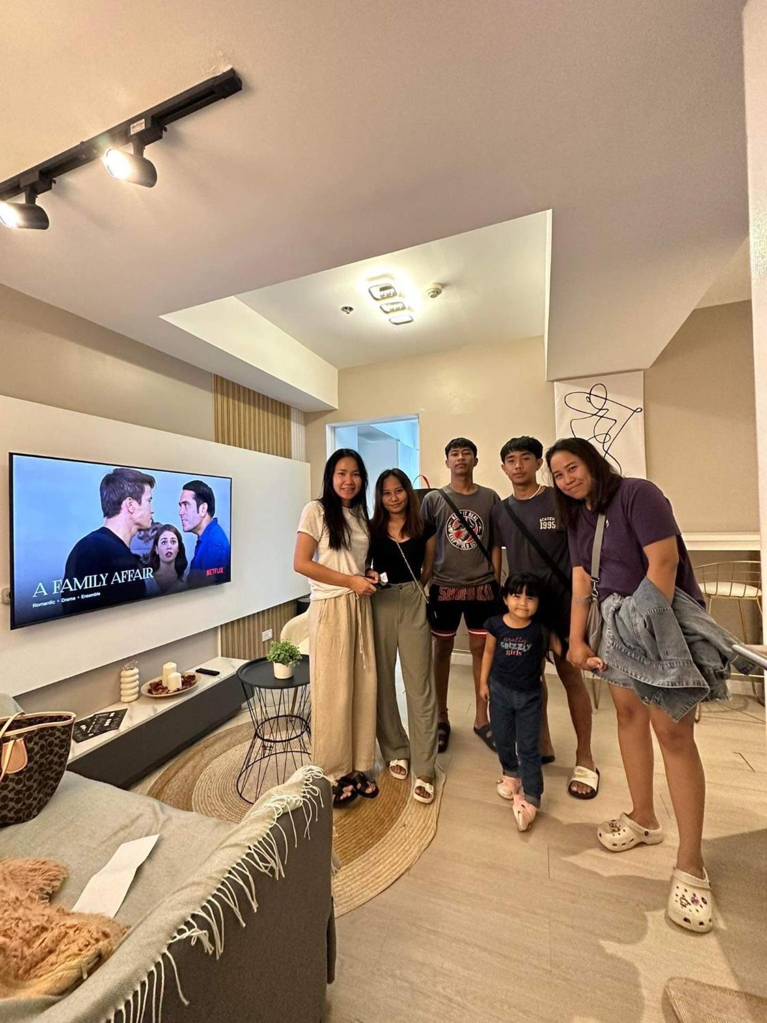 Azure Urban Resort Residence R&C - Paranaque Manila Exteriör bild
